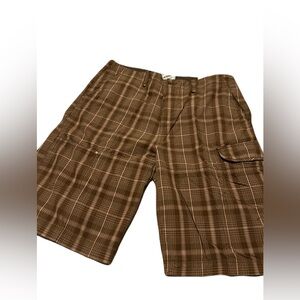 Men’s NEW Arizona Shorts Size 42